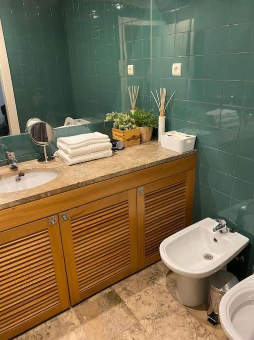 Swimming Pool Apartment With Private Garage Porto Dış mekan fotoğraf